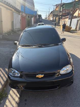 CHEVROLET CLASSIC 1.0 MPFI VHCE 8V FLEX 4P MANUAL CHEVROLET CLASSIC 1.0 MPFI VHCE 8V FLEX 4P MANUAL
